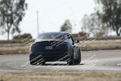 media/May-25-2025-Lotus Club Golden Gate (Sun) [[681474f0a2]]/Novice Group/Turn 3/